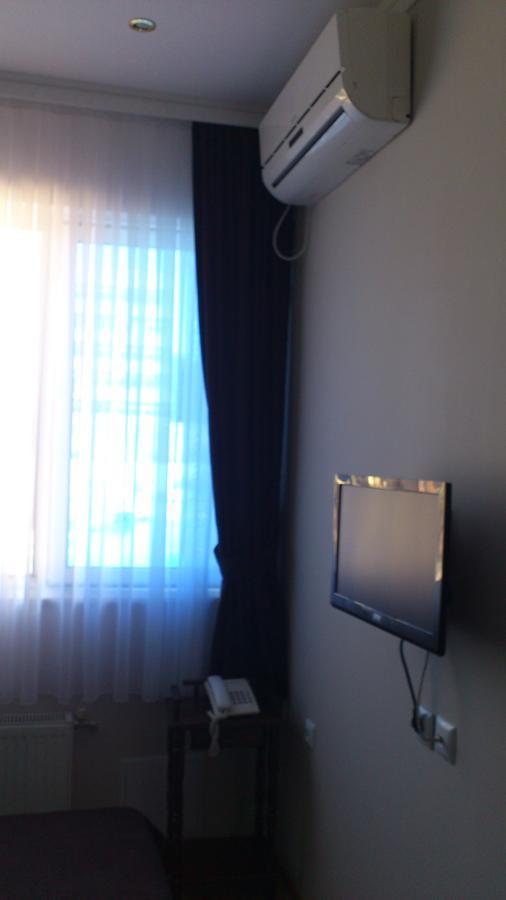 Hotel Mimoza Razgrad Exterior photo