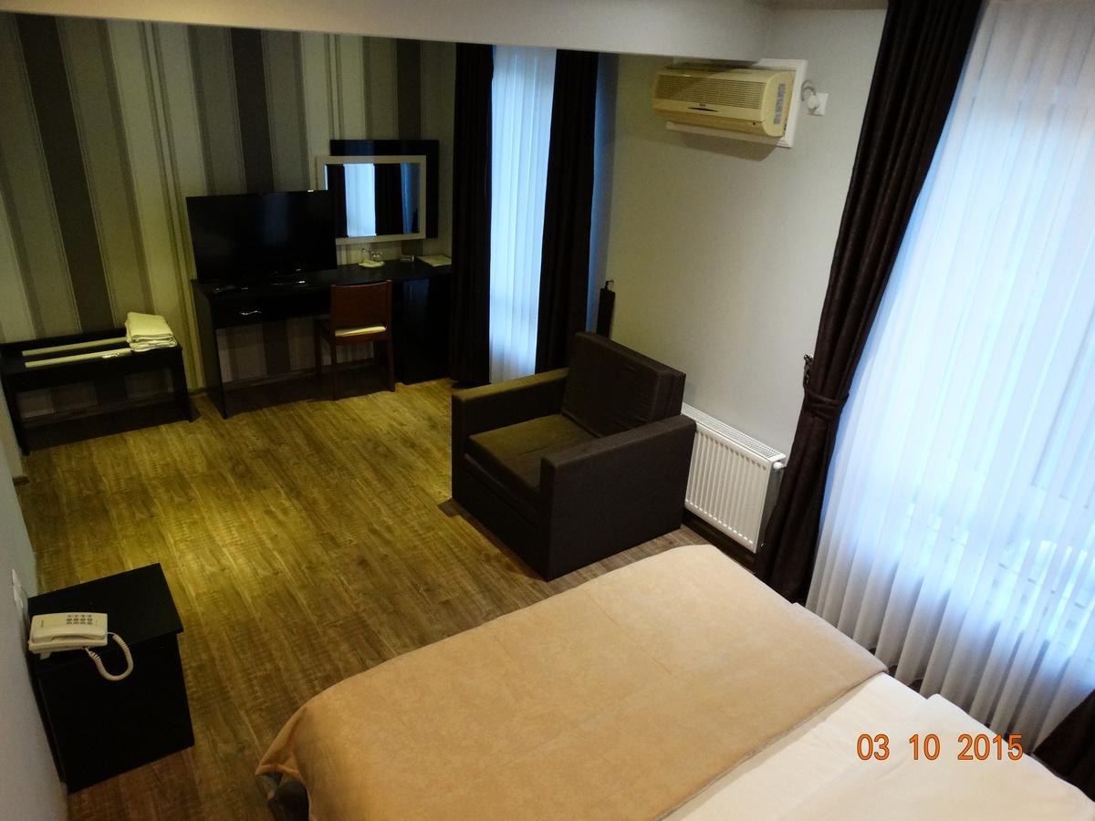 Hotel Mimoza Razgrad Exterior photo